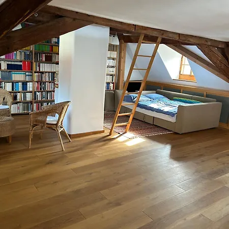 Einzeldenkmal In Der Altstadt Von Willa *